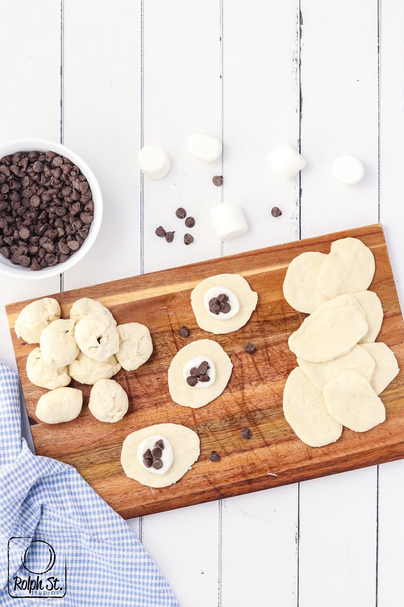 Exclusive S'mores Monkey Bread